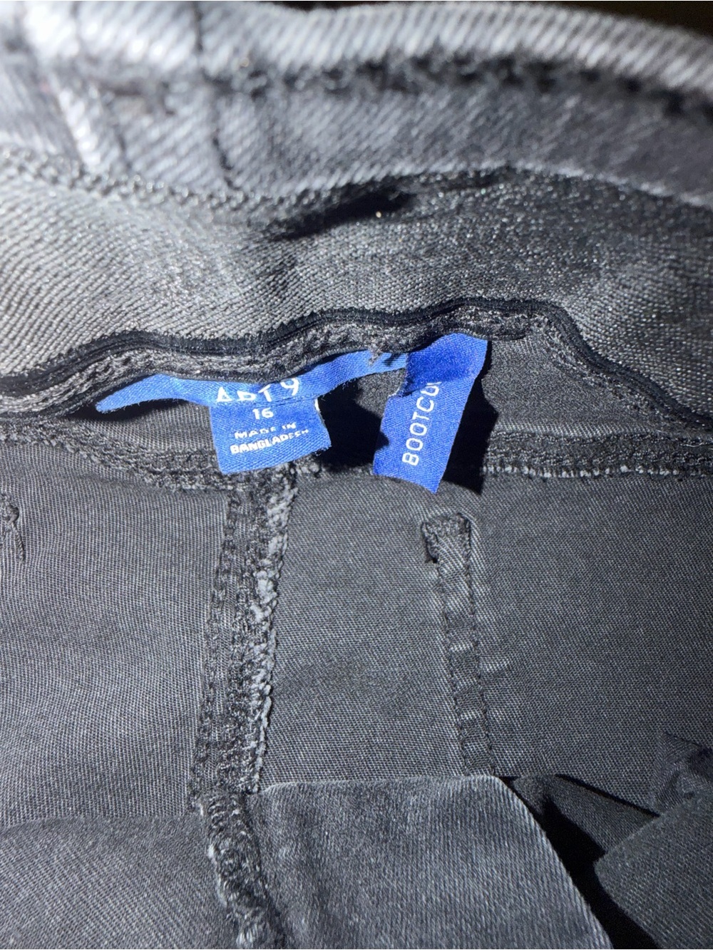 Apt. 9 Women's Gray Washed Wide-Leg Jeans - Picture 3 of 6